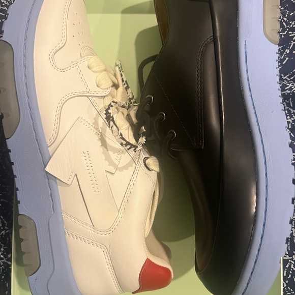 Off -white sneakers - Picture 6 of 10